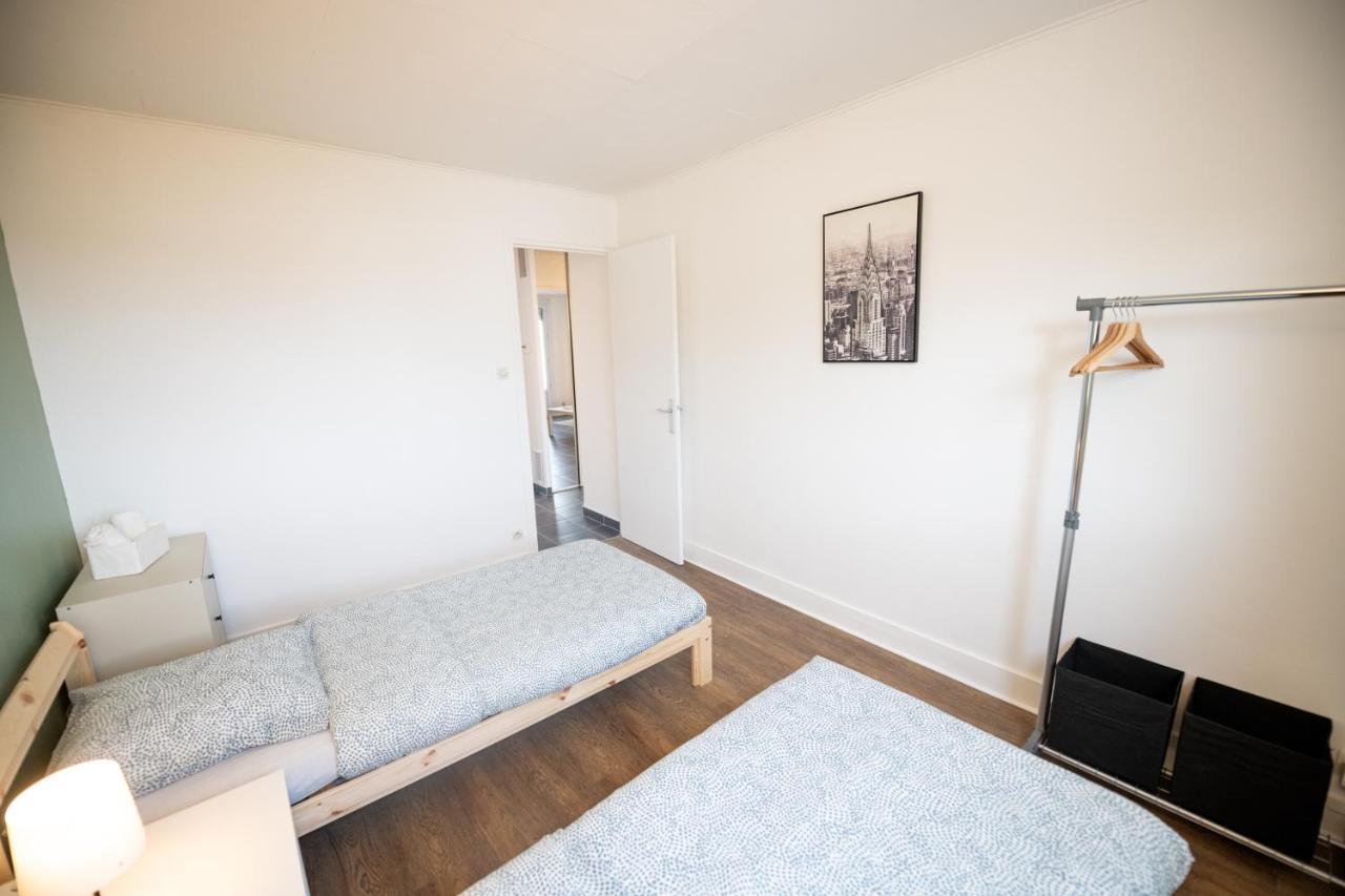 Robespierre - Tout Equipe & Calme - Tv Et Wifi Saint-Etienne  Extérieur photo